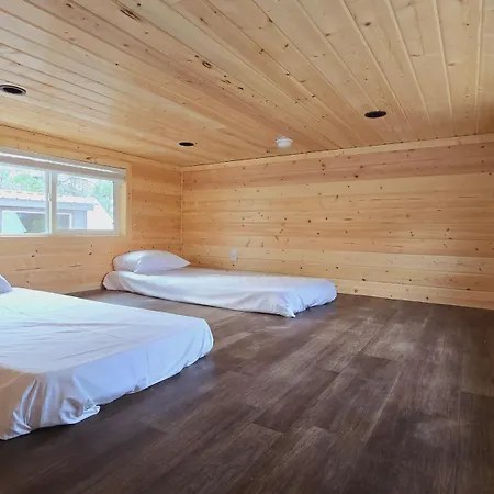 Cozy Cabin With Mountain View 6A Williams Exterior photo